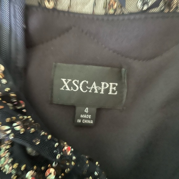 Xscape Stunning Navy Blue Beaded Neckline Evening Gown / Cocktail Dress - Picture 2 of 3